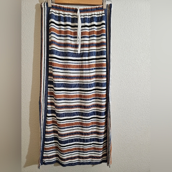 Max Studio Boho Navy and White Striped Maxi Skirt - Picture 4 of 8